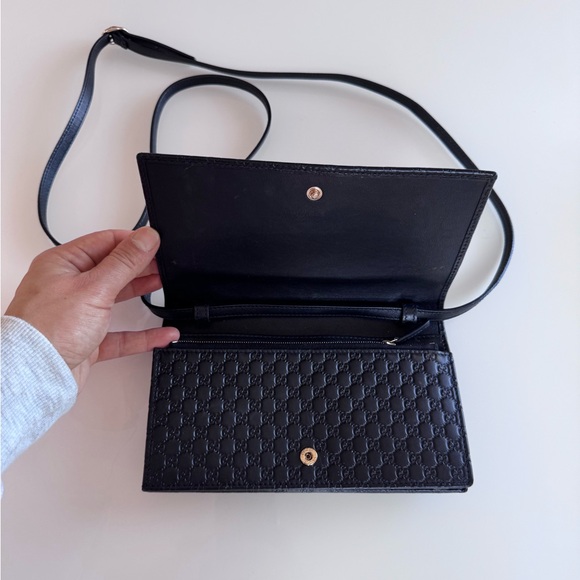 Gucci Black Microguccissma Leather Wallet On Chain (WOC) - Picture 9 of 16